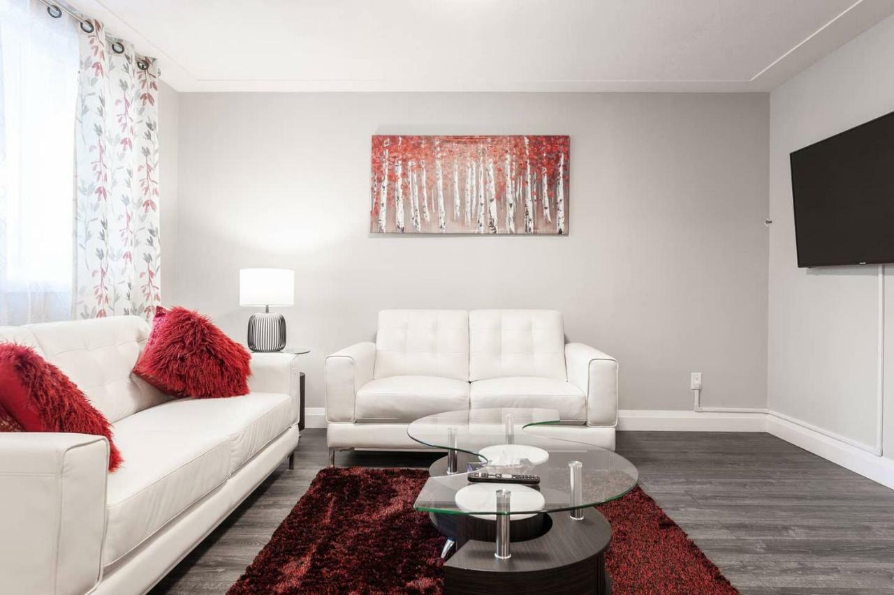 Entire 2 Bedroom Apartment Uptown Waterloo - E1 외부 사진